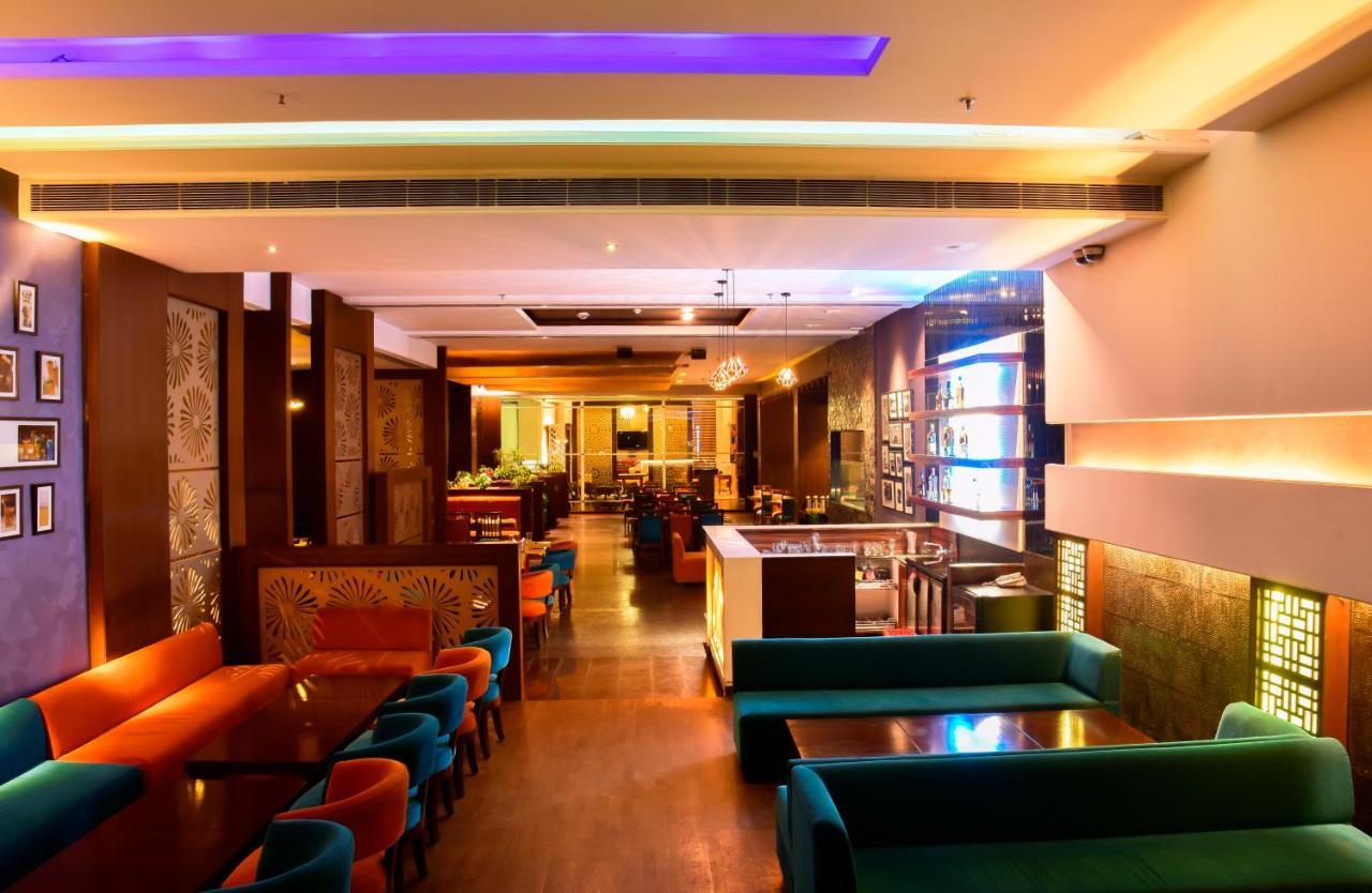 Best Western Premier Almeida Zirakpur Екстериор снимка