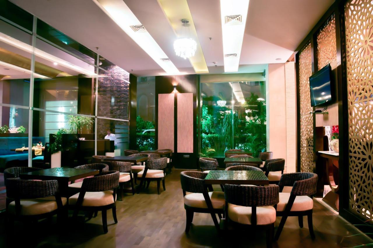 Best Western Premier Almeida Zirakpur Екстериор снимка